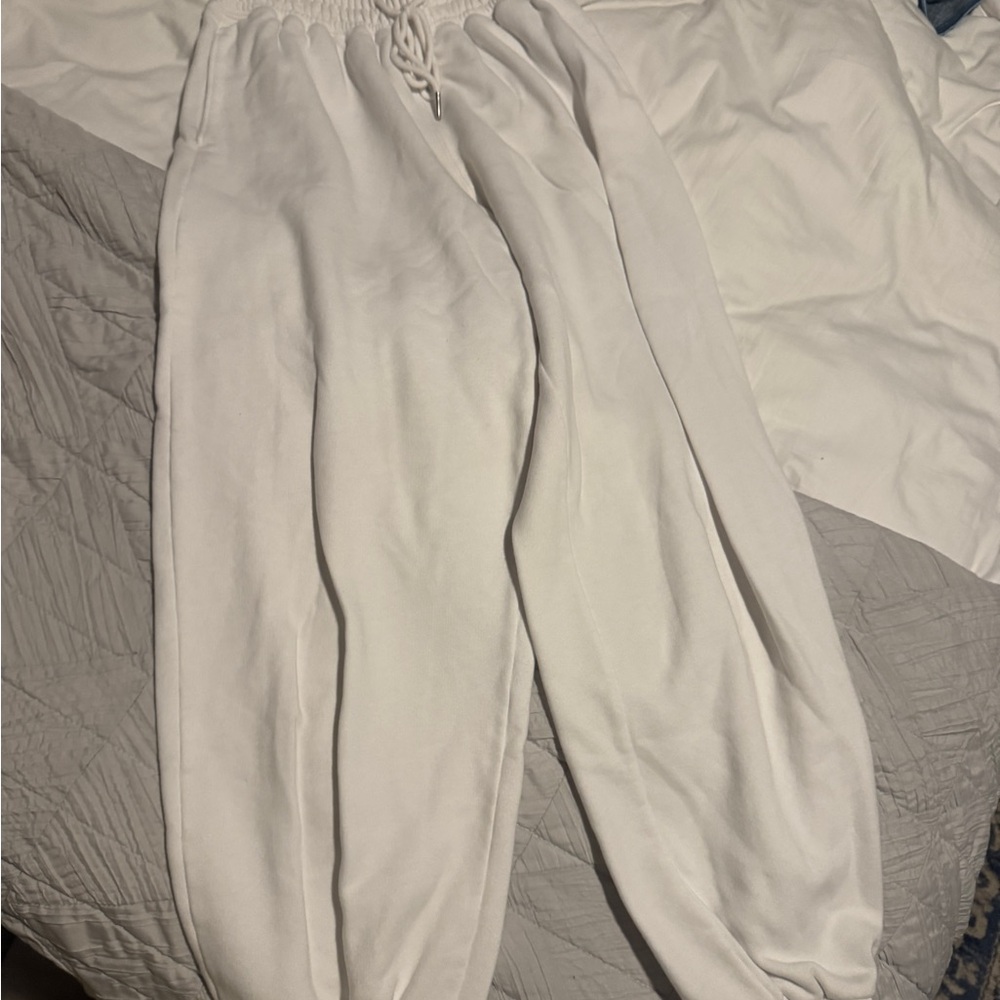 Abercrombie & Fitch White Jogger Sweatpants